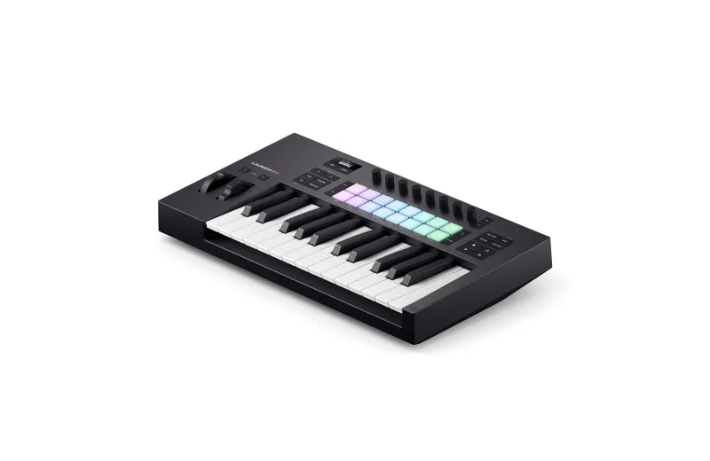 Novation Launchkey 25 MK4 Midi Keyboard