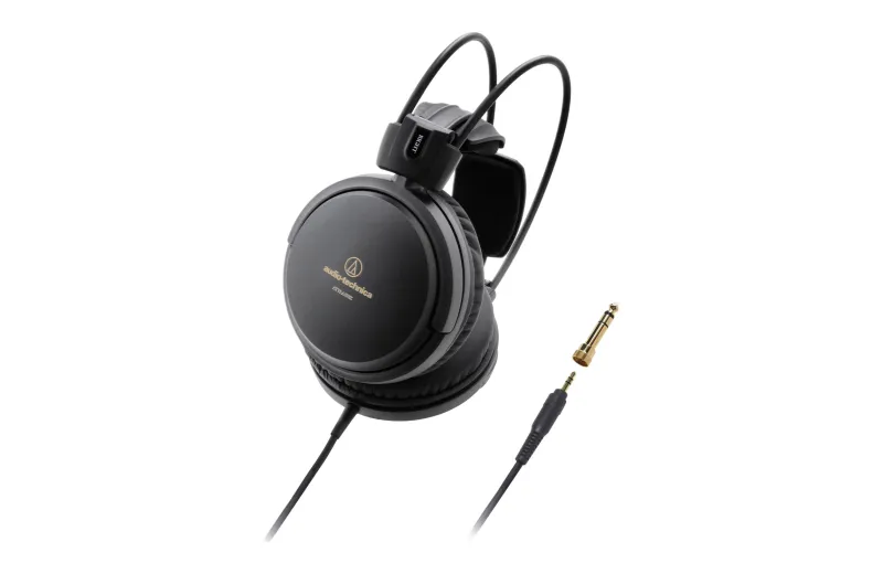 Audio Technica ATH-A550Z Closed-Back Headphones