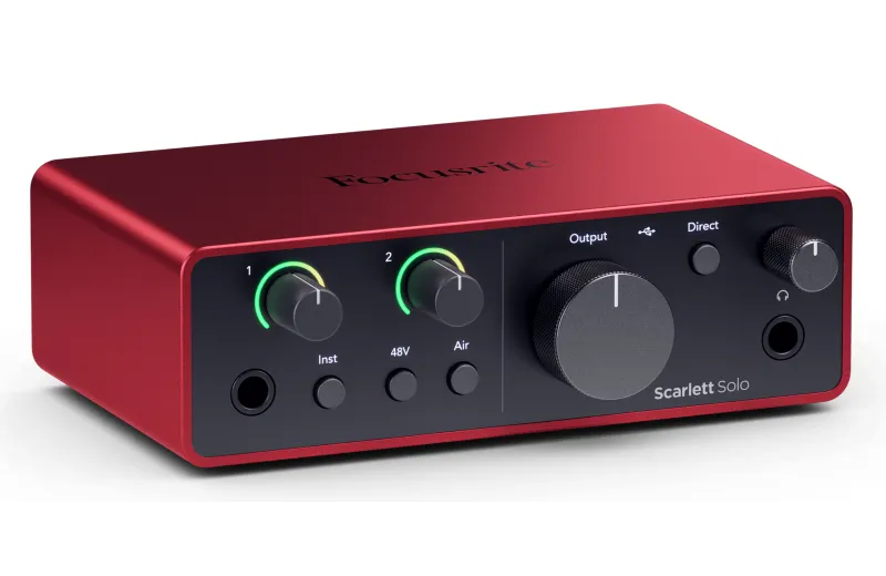 Focusrite Solo 4TH GEN+ with Mic + Headphones