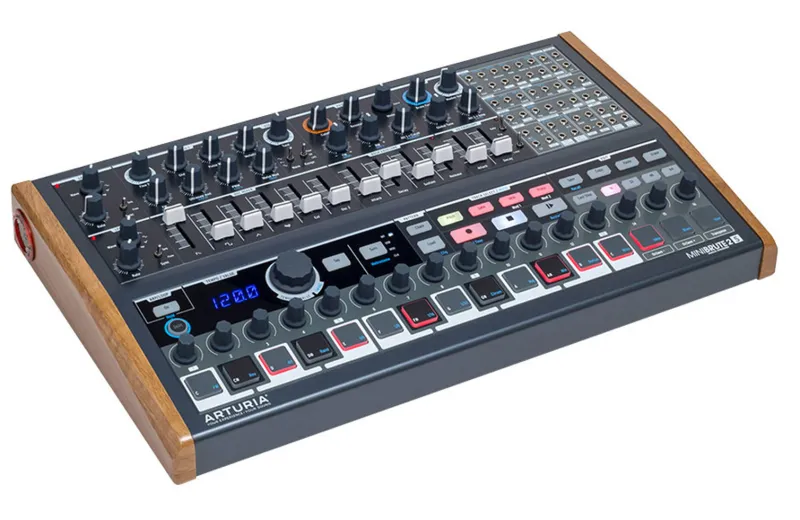 Arturia MiniBrute 2S
