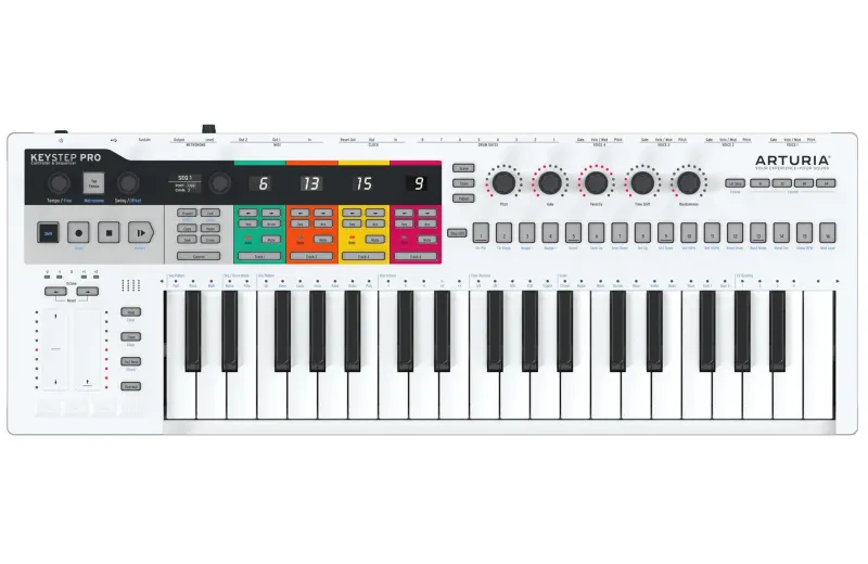 Arturia Keystep Pro Midi Keyboard White