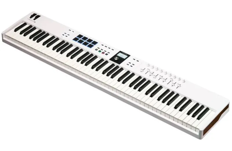 ARTURIA KEYLAB 88 ESSENTIAL ΛΕΥΚΟ + ΔΩΡΟ Pigments 2