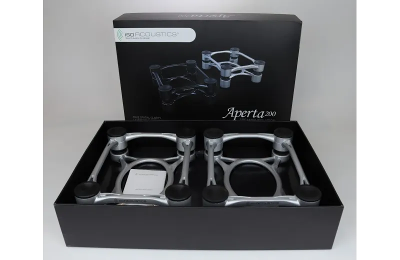 Isoacoustics Aperta 200 Black (Pair)