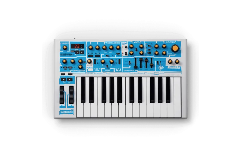 Novation Bass Station Ii Swifty Analog Synthesizer