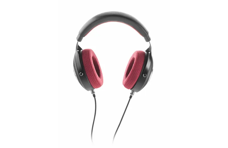 Focal Clear Mg Professional
