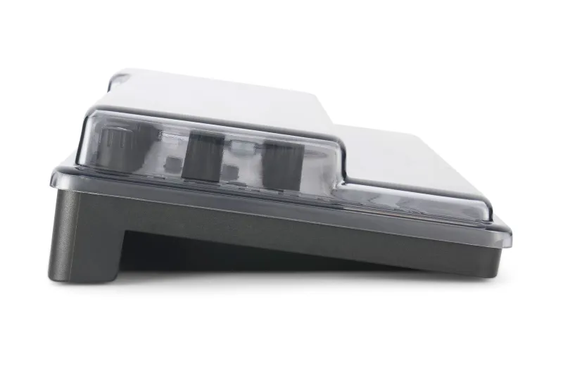Decksaver IK Multimedia Uno Synth Pro X Cover