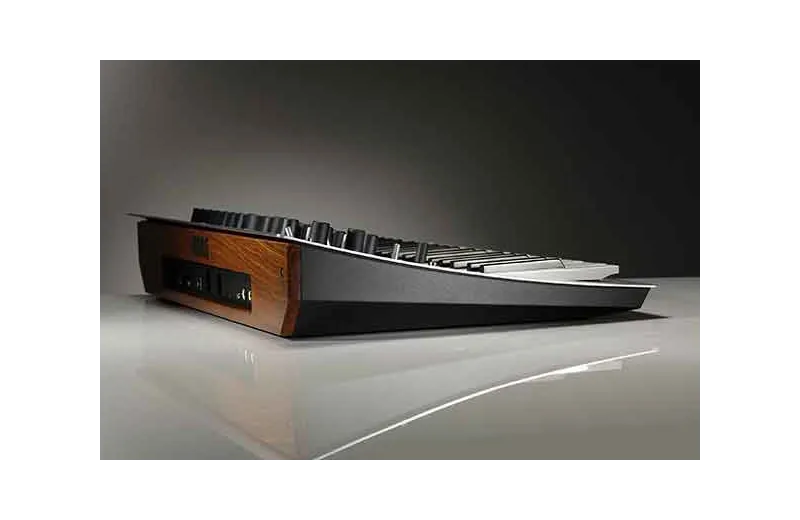 Korg Minilogue Πολυφωνικό Αναλογικό Synthesizer