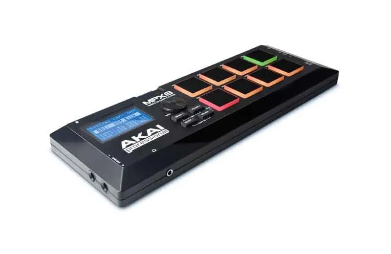 Akai MPX-8 Mobile SD Sampler - Pad Controller