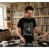Simply Analog Vinyl Master MC Scream T-Shirt- S