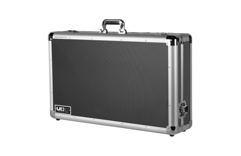 Udg Gear U93015Sl Ultimate Pickup Foam Flightcase 3Xl Silv